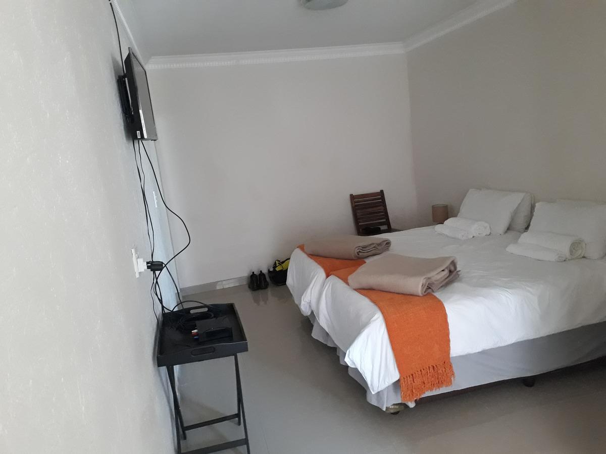Elilo Bed And Breakfast Walvis Bay Bagian luar foto
